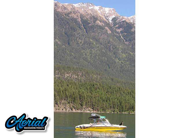 2007 Bluewater Cascade with Assault Wakeboard Tower