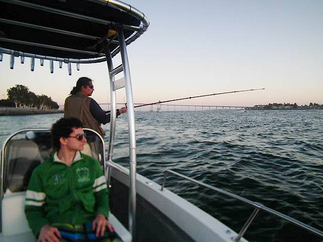 1994 Larson Invader CC with SG300 Boat T-Top