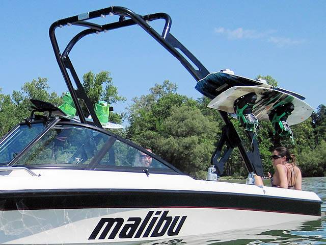 1998 Malibu with FreeRide Wakeboard Tower