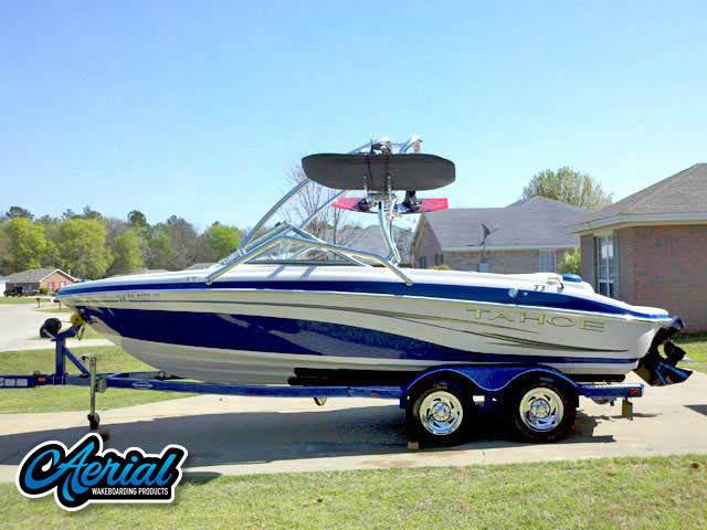 2008 Tahoe Q6 with Airborne 2.0 Wakeboard Tower