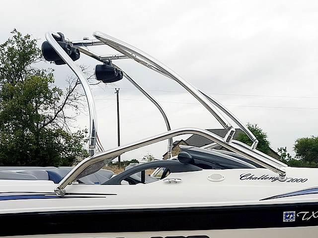 2004 Seadoo Challenger 2000 with Airborne 2.0 Wakeboard Tower