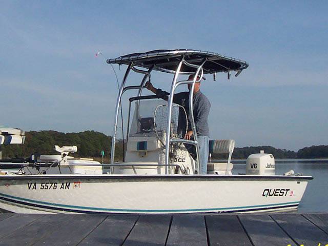 1995 Quest Bay Boath with SG600 Boat T-Top