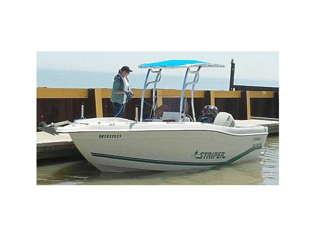 1996 Striper Seaswirl 21'