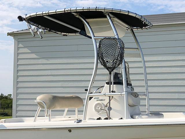 2015 NauticStar 2110 with SG300 Boat T-Top