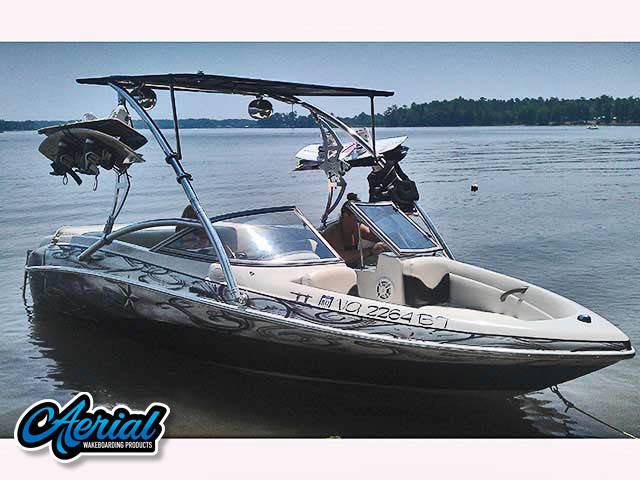 2005 Tahoe Q4 with Assault Wakeboard Tower