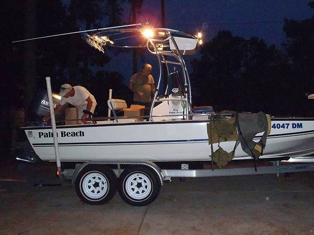 2006 Palm Beach 215 with SG600 Boat T-Top