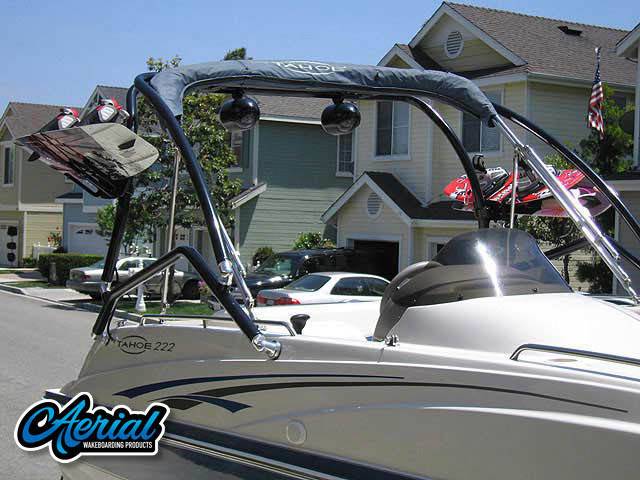 Tahoe 222 with Airborne 2.0 Wakeboard Tower