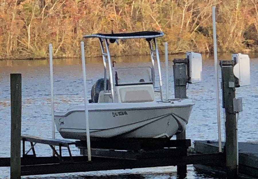 2006 Scout 185 CC with SG300 Boat T-Top