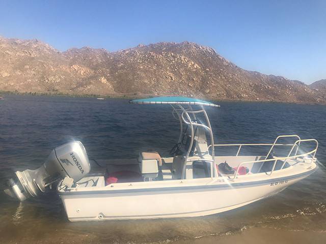 2005 Boston Whaler Outrage 20' with SG600 Boat T-Top, customer install photo