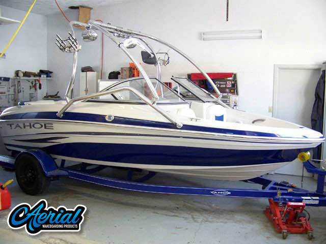 2008 Tahoe Q4 with Airborne 2.0 Wakeboard Tower