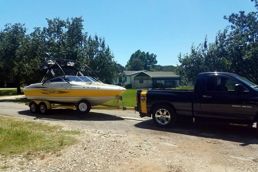 2007 Sea Swirl 210 with Airborne Wakeboard Tower