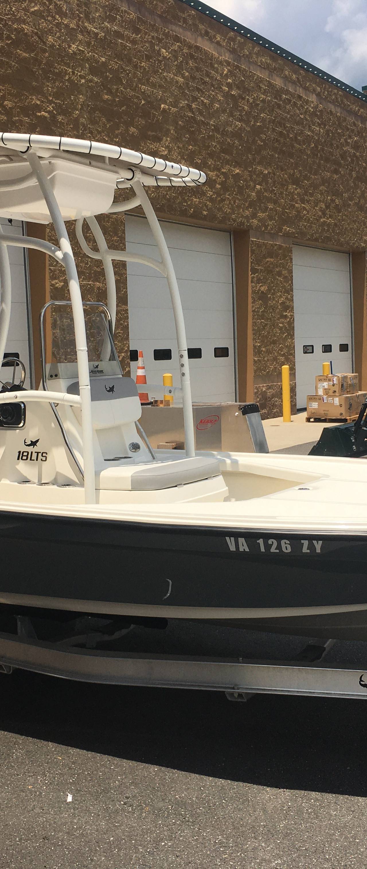 2020 Mako 18 LTS