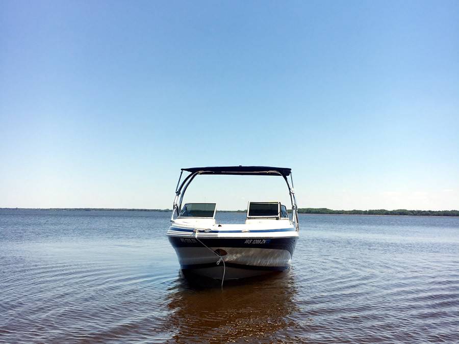 2014 Crownline 215 SS with Airborne Wakeboard Tower