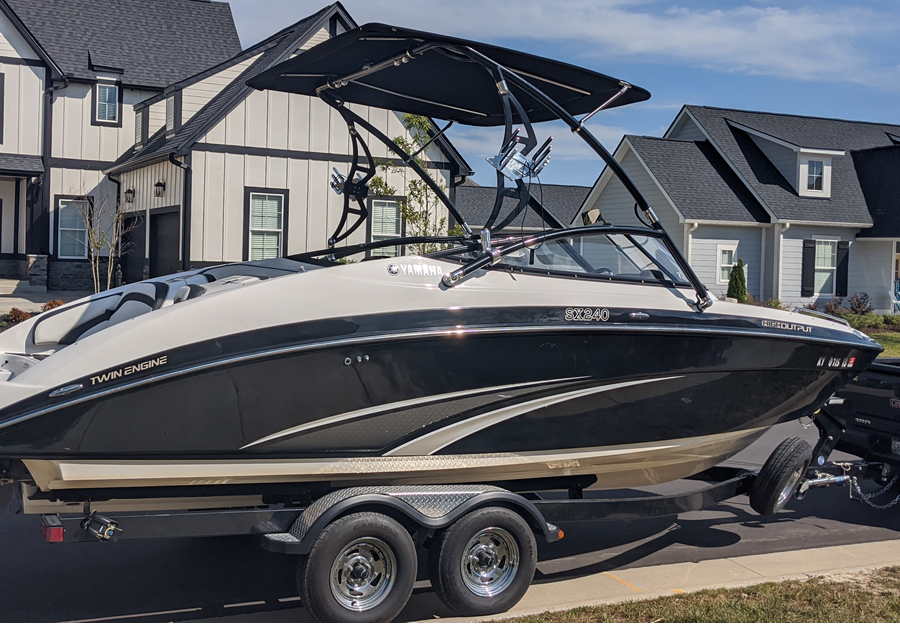 2015 Yamaha SX240 with Assault Wakeboard Tower