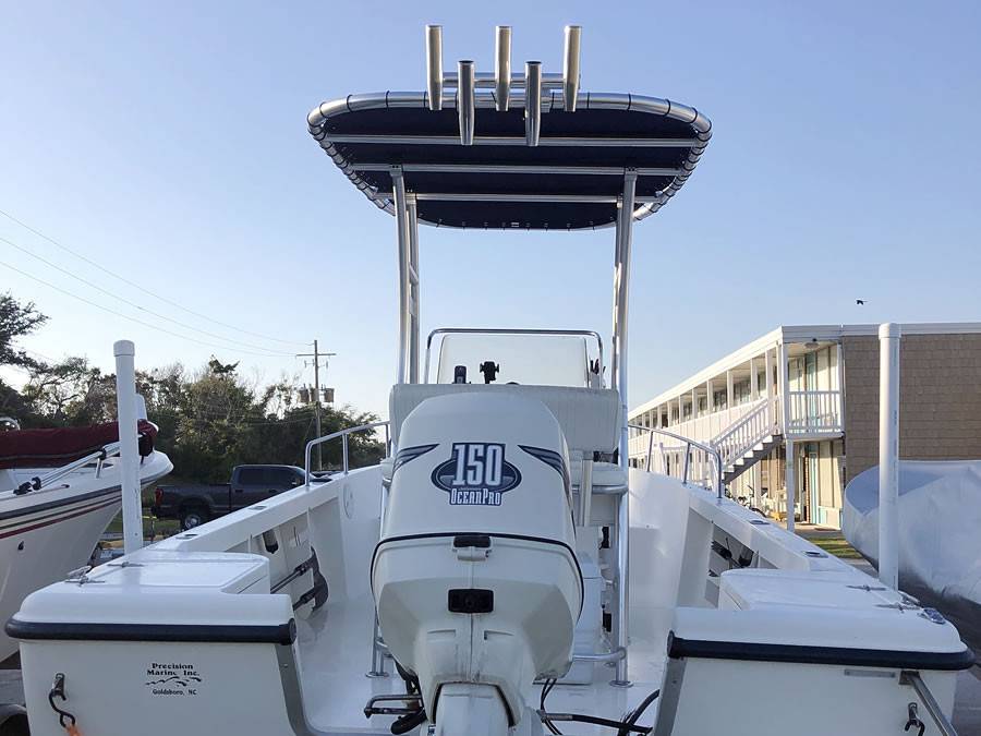 2000 Sea Hunt Triton 200 with SG300 Boat T-Top