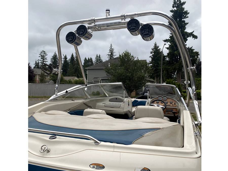 1997 Maxum 2100 SR with Airborne 2.0 Wakeboard Tower