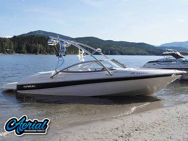 2008 Doral 190 with Assault Wakeboard Tower — customer install photo