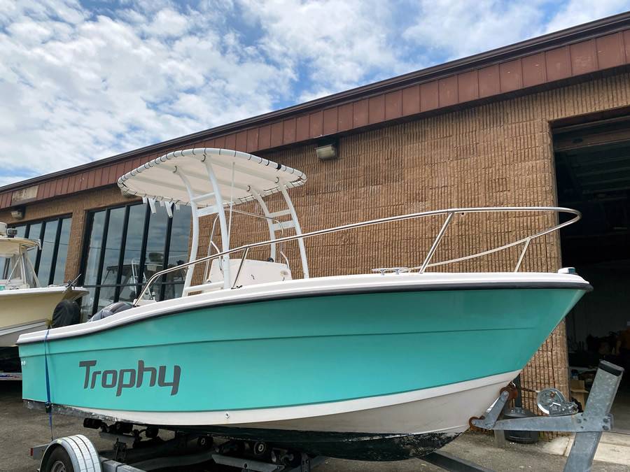 1996 Trophy Bayliner 1903