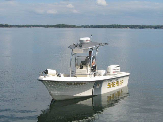 2005 May-Craft 2000 with SG600 Boat T-Top