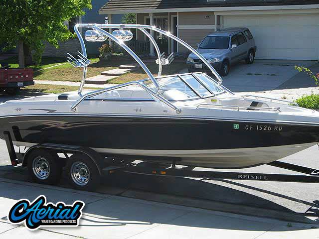 2005 Reinell 204 with Airborne 2.0 Wakeboard Tower