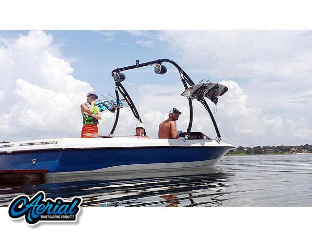 1991 Mastercraft Prostar 190 with Ascent Wakeboard Tower