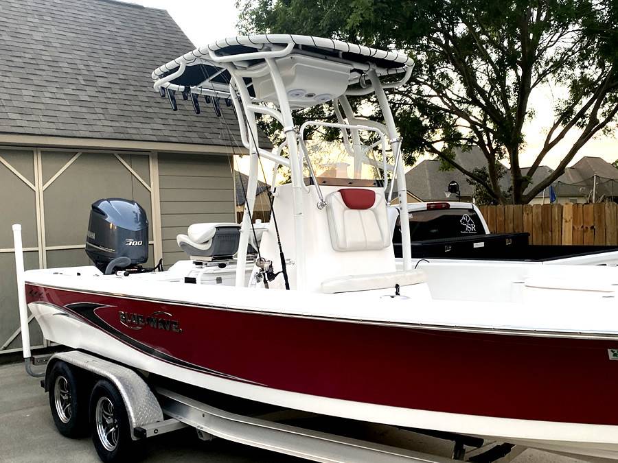 2017 Blue Wave 24 Pure Bay with SG900 Boat T-Top