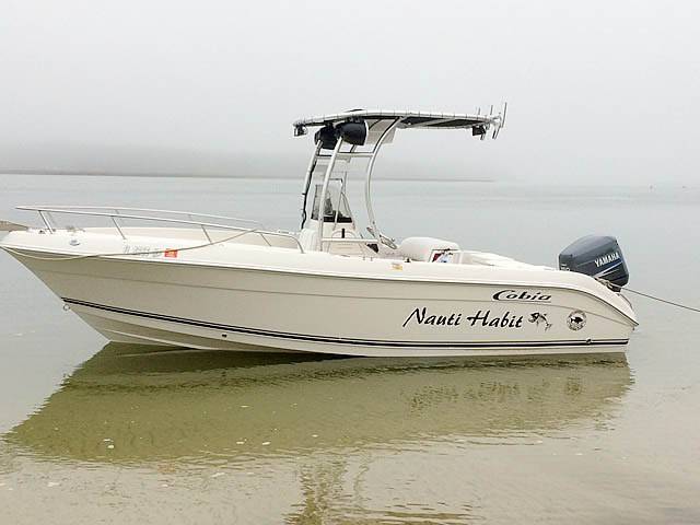 2007 Cobia 214
