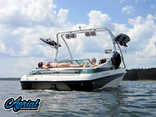1997 Crownline 202BR with Airborne 2.0 Wakeboard Tower