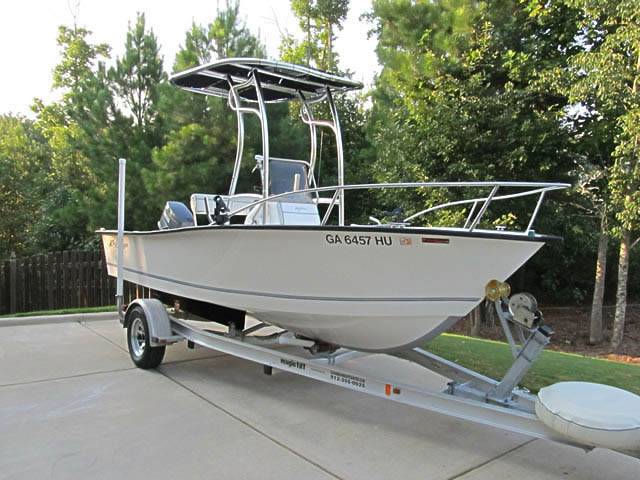 2005 Key Largo 180CC with SG600 Boat T-Top