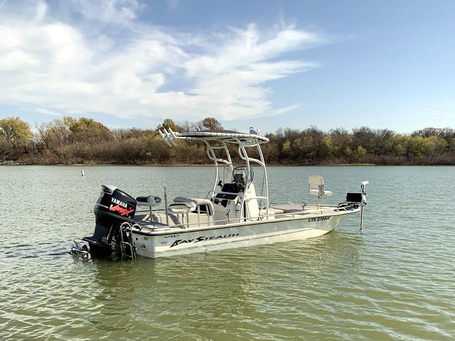 1997 VIP Boats Bay Stealth with SG600 Boat T-Top