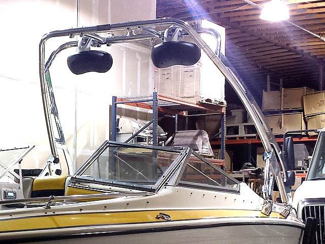 1989 Galaxy with FreeRide Wakeboard Tower