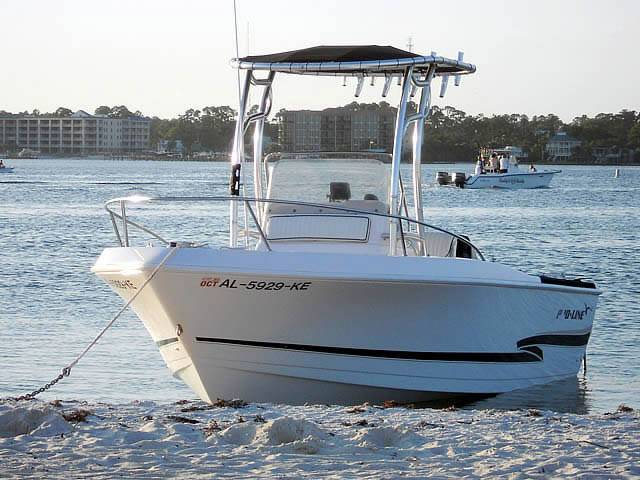 2000 Pro-Line CC 20' with SG600 Boat T-Top