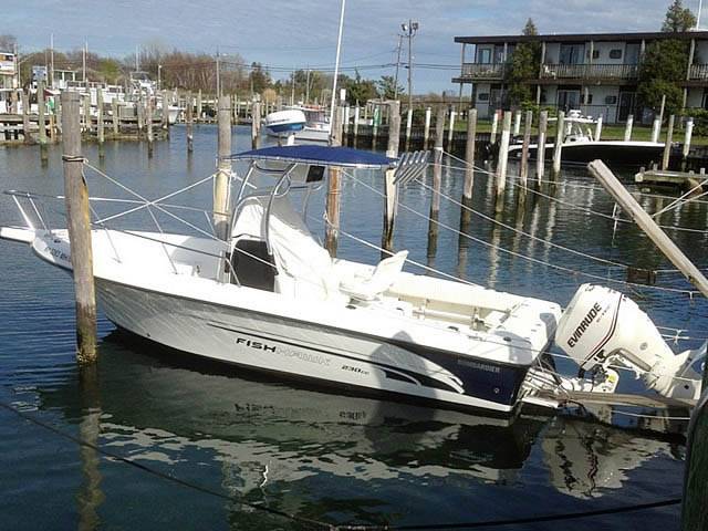 2002 Bombardier Fish Hawk 23' with SG600 Boat T-Top, customer install photo