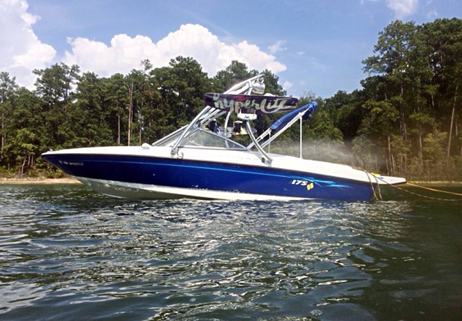 2006 Bayliner 175 with Ascent Wakeboard Tower