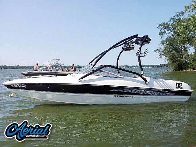 2007 Stingray 185lx with Airborne 2.0 Wakeboard Tower — customer install photo