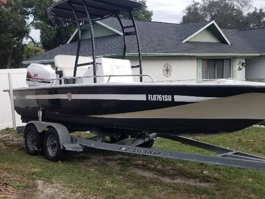 1996 Century 2130 Bay