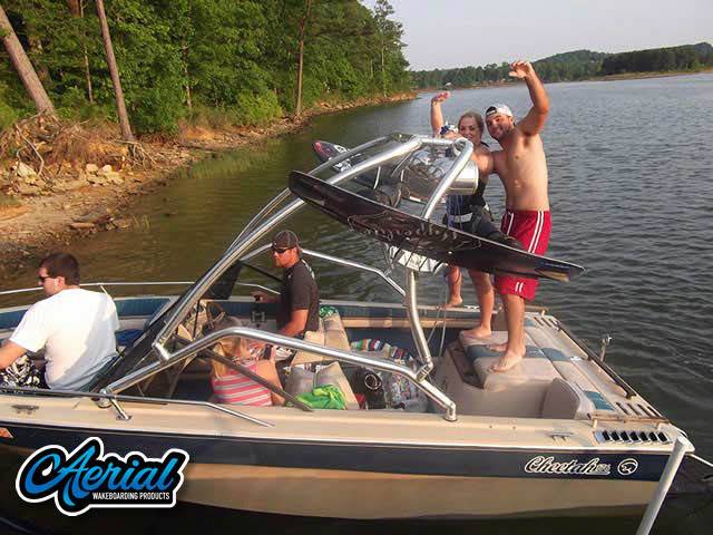 1986 Cheetah with Airborne Wakeboard Tower