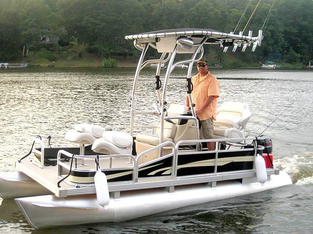 Godfrey Sea Ryder Pontoon / Custom with SG600 Boat T-Top