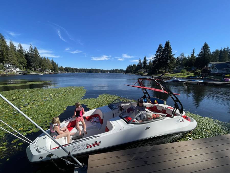 2007 Sea Doo Challenger 230 Wake with FreeRide Wakeboard Tower