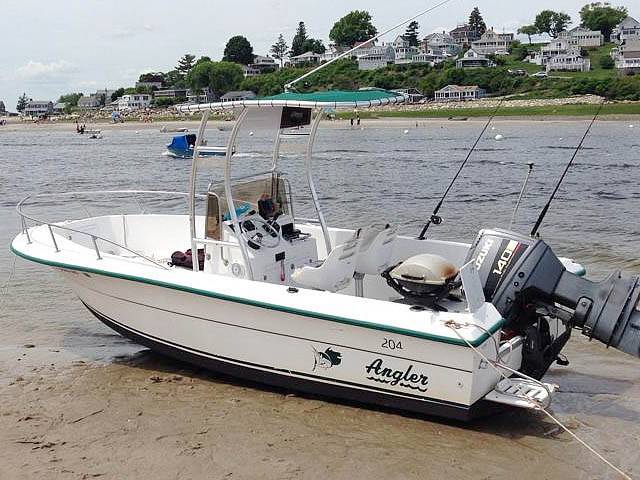 1997 Angler Center Console 20' with SG300 Boat T-Top
