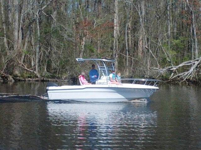 1993 Trophy 20' CC with SG300 Boat T-Top