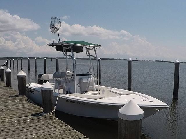 2018 Sea Pro 208 with SG600 Boat T-Top