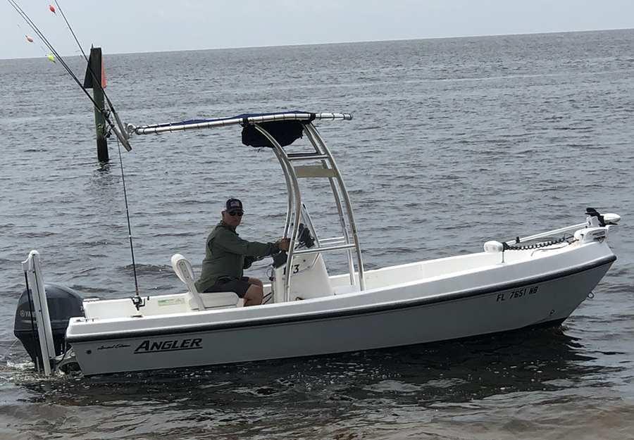 2006 Angler 173 with SG300 Boat T-Top