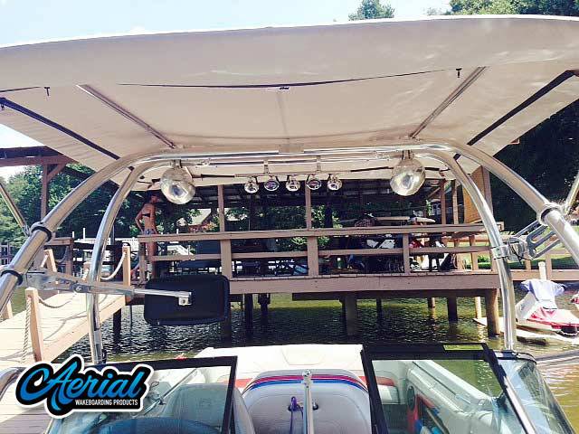 1994 MasterCraft Prostar 205 with Airborne 2.0 Wakeboard Tower