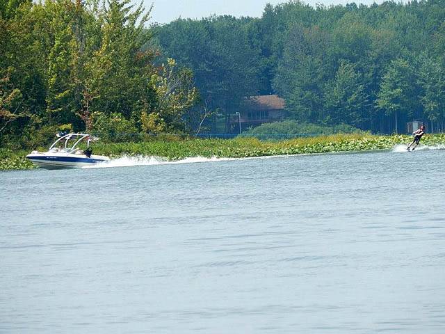 1996 Stingray 606ZP with Airborne 2.0 Wakeboard Tower