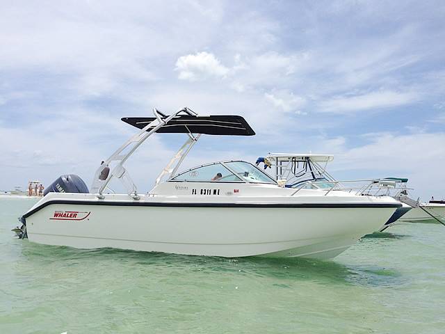 2001 Boston Whaler Ventura 21