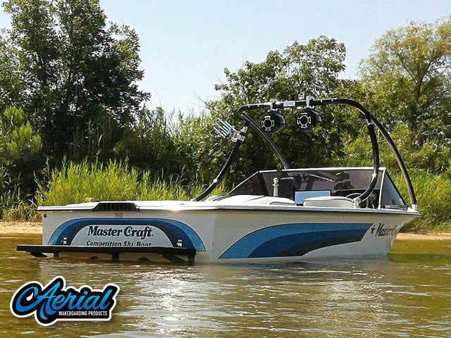 1986 Mastercraft ProStar 190 with Ascent 2.0 Wakeboard Tower — customer install photo
