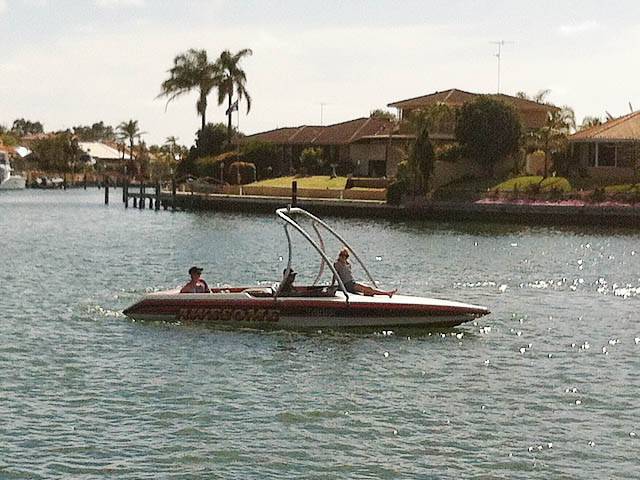 1998 Ski Craft 2000 with Ascent Wakeboard Tower