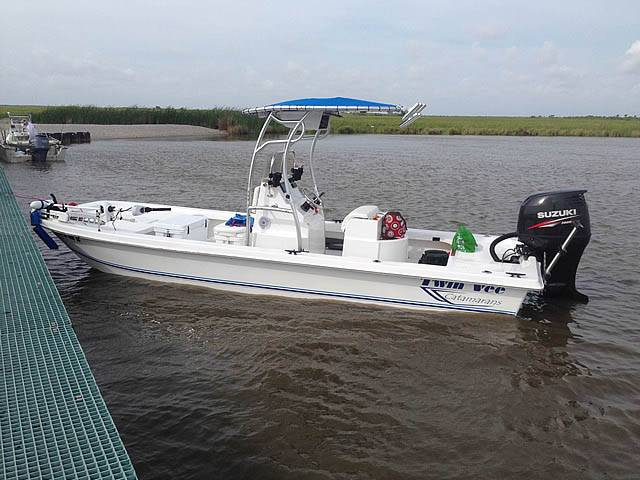 2014 Twin Vee Bay Cat 22' with SG600 Boat T-Top, customer install photo