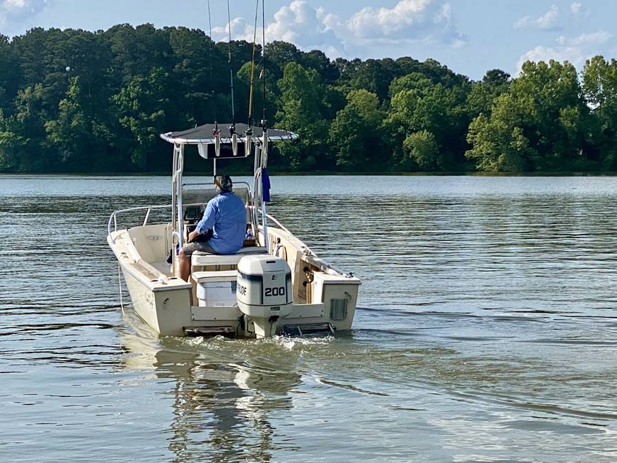 1983 Chris-Craft with SG600 Boat T-Top